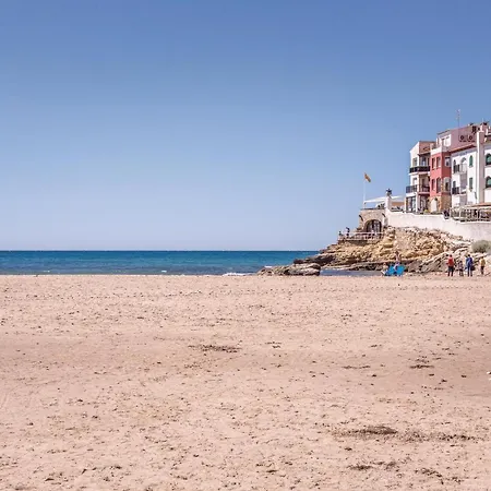 Holiday home 5 Bedroom Beautiful In Roda De Bera *